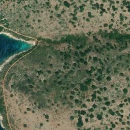 Satellite imagery of Hunda e Dosës, AL