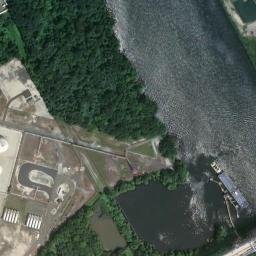 Satellite imagery of PHILADELPHIA GULF REF SW STACK — NGS JU3179, US