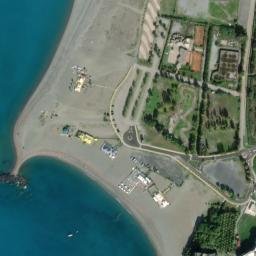 Satellite imagery of Castello Fiuzzi, IT