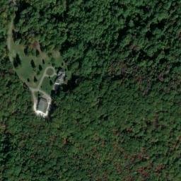 Satellite imagery of Cabin Rocks, US