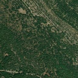 Satellite imagery of Cerro Calderón, ES