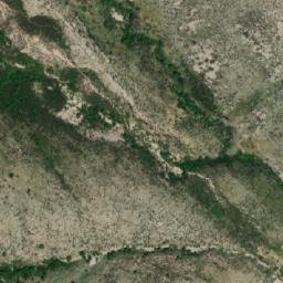 Satellite imagery of Mal Kazanje, AL