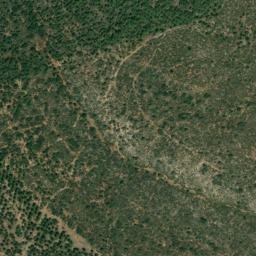Satellite imagery of Cerro Calderón, ES