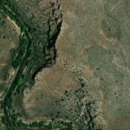 Satellite imagery of Cerro de Enmedio, ES