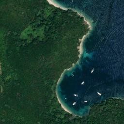 Satellite imagery of Ákra Várvaro, GR