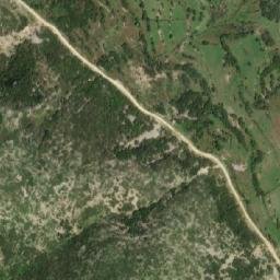 Satellite imagery of Mal Saraqin, AL