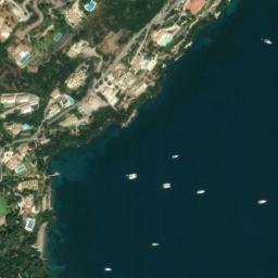 Satellite imagery of Ákra Komméno, GR