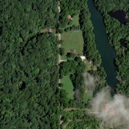 Satellite imagery of Clinton Sand Pit, US