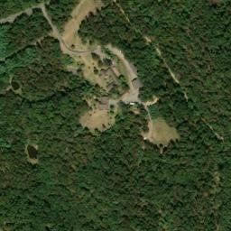 Satellite imagery of Pine Ridge, US