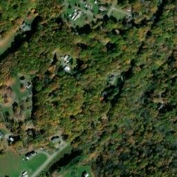 Satellite imagery of Hoyes Quarry, US