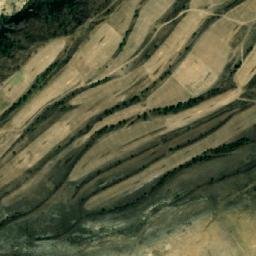 Satellite imagery of Ukhtasar, AM