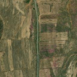 Satellite imagery of Ukhtasar, AM