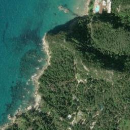 Satellite imagery of Vráchoi Tholéta, GR