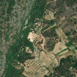 Satellite imagery of Arrife das Paredinhas, PT