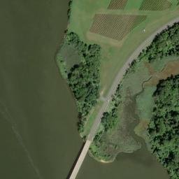 Satellite imagery of Little Hack Point, US