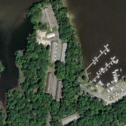 Satellite imagery of Eagle Point, US
