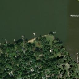 Satellite imagery of Pig Point, US