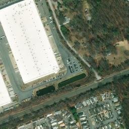 Satellite imagery of Middle River Neck, US
