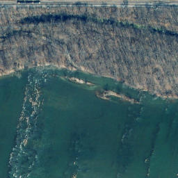 Satellite imagery of Weverton Cliffs, US