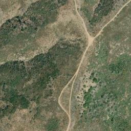 Satellite imagery of Crackerbox Ridge, US
