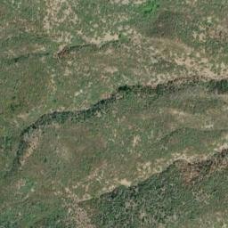 Satellite imagery of Crackerbox Ridge, US