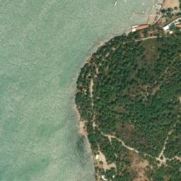 Satellite imagery of Alihikmetpaşa Burnu, TR