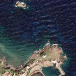 Satellite imagery of Nisis Mirmingya, GR