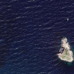 Satellite imagery of Nisis Mirmingya, GR