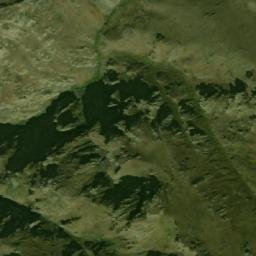 Satellite imagery of Karmragom, AM
