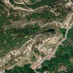 Satellite imagery of Castello Di Caccuri, IT