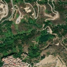 Satellite imagery of Castello Di Caccuri, IT