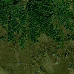 Satellite imagery of Tsaghkut, AM