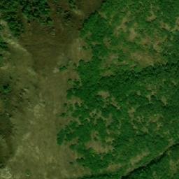 Satellite imagery of Tsaghkut, AM