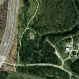 Satellite imagery of Q 345 — NGS KE1639 — Parkville, US, US