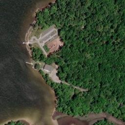 Satellite imagery of Thomas Point, US