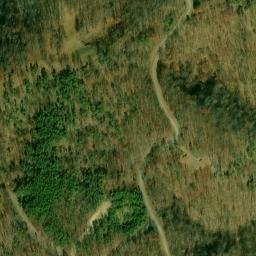 Satellite imagery of Lockinger Ridge, US