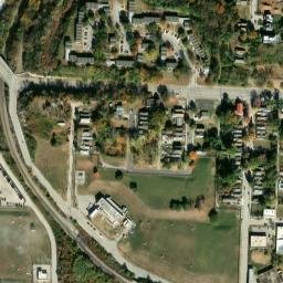 Satellite imagery of B 327 — NGS KE1098 — Kansas City, US, US