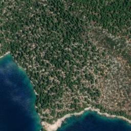Satellite imagery of Ákra Velóni, GR