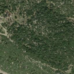 Satellite imagery of Pratovoúni, GR