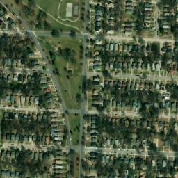 Satellite imagery of KANSAS CITY BLENHEIM SCH STACK — NGS JE1945, US