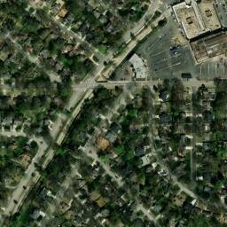 Satellite imagery of PRAIRIE VILLAGE N MUN TANK — NGS KE1157, US