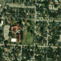 Satellite imagery of KANSAS CITY BLENHEIM SCH STACK — NGS JE1945, US