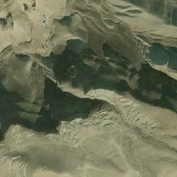 Satellite imagery of Oyuqlu Dağı, AZ