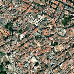Satellite imagery of Puente Romano, ES
