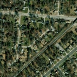 Satellite imagery of KANSAS CITY HICKMAN MILLS TANK — NGS JE1951, US