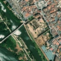 Satellite imagery of Puente Romano, ES