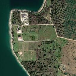 Satellite imagery of Ákra Makryá Mýti, GR