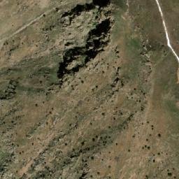 Satellite imagery of Xarxat Dağı, AZ