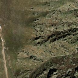 Satellite imagery of Xarxat Dağı, AZ