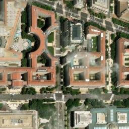 Satellite imagery of Benjamin Franklin Postal Station, US